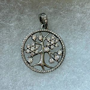 Pandora Family Tree Necklace Pendant